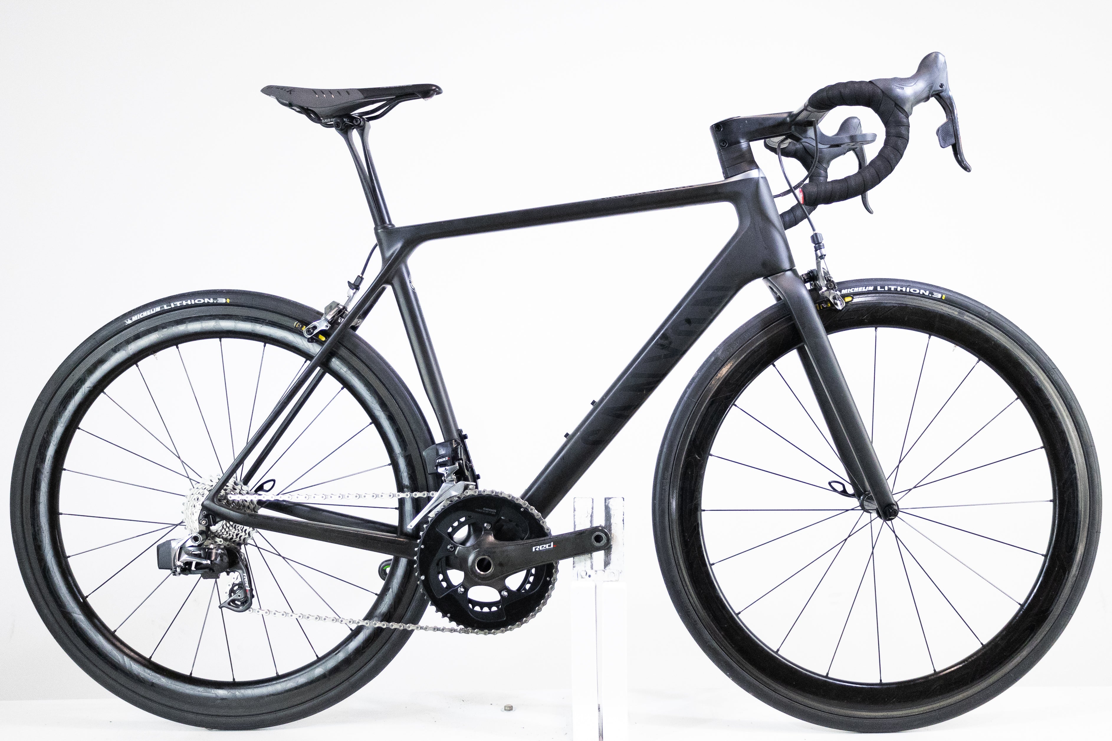 Canyon Ultimate CF SLX Route Occasion Reconditionné Mint Bikes MINT Bikes
