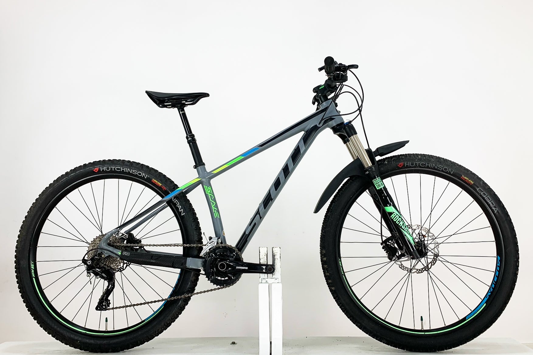 自転車本体 2018 SCOTT Scale 720 plus スコットのセミファットバイク 2018 SCALE 720 27.5