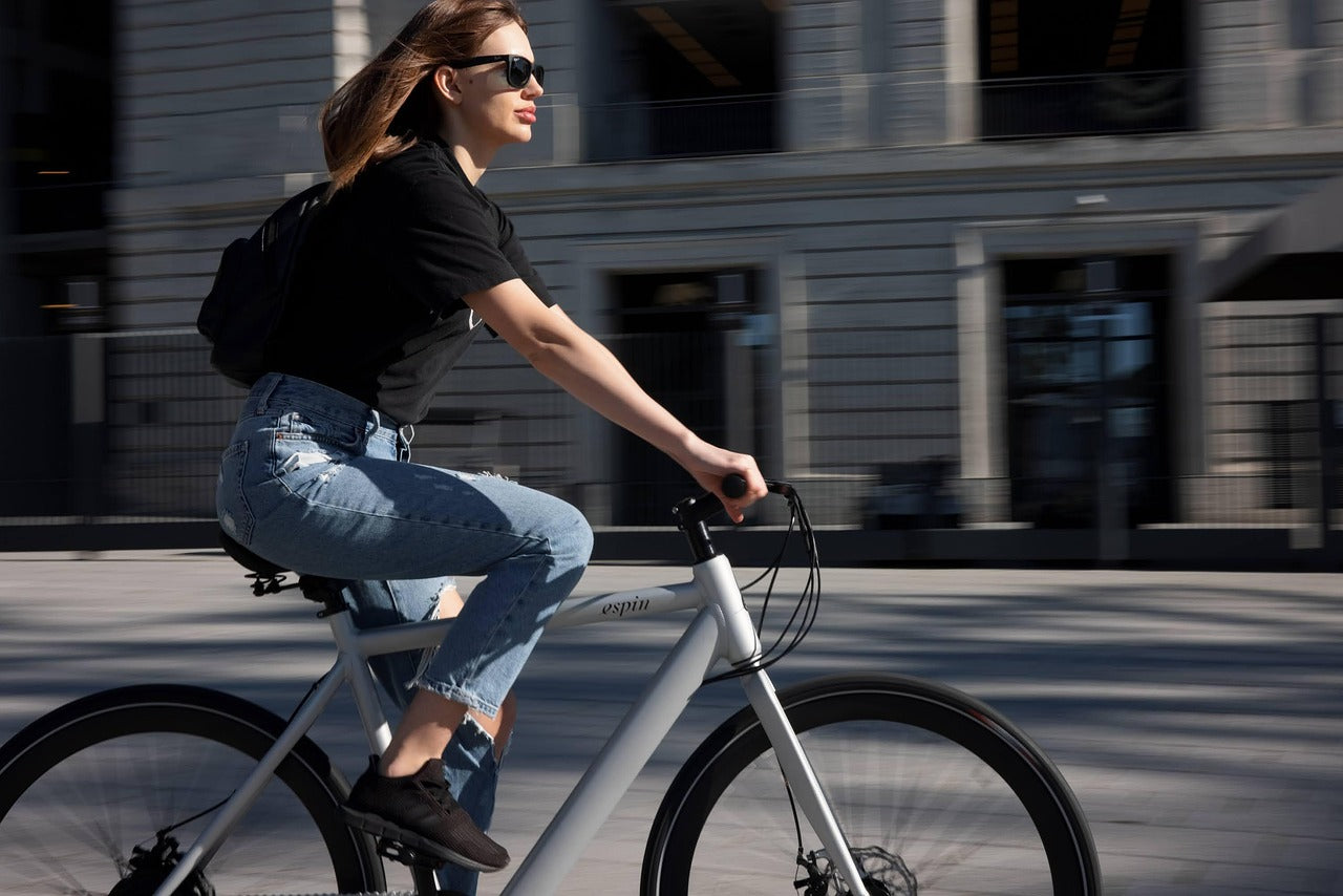 Comment débrider un vélo électrique : guide complet et précautions