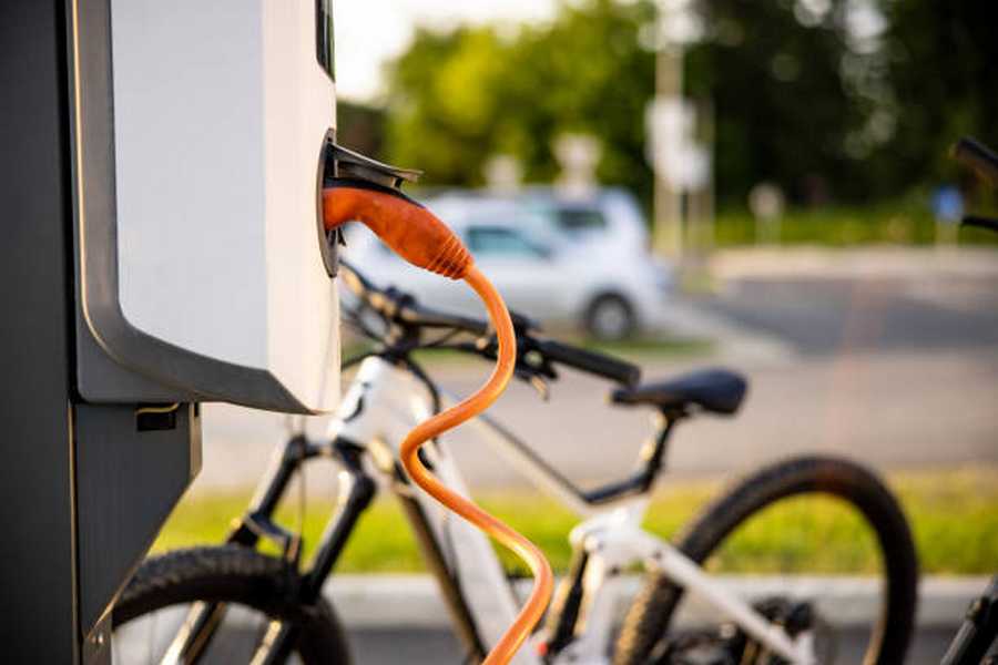 Comment recharger un vélo électrique : le guide complet pour éviter les erreurs
