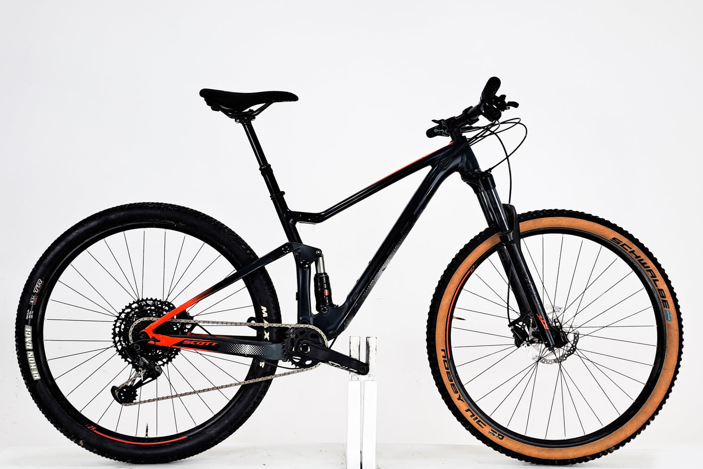 Mountain Bike Vtt Electrique Scott Tout Suspendu 2020 Eride 900