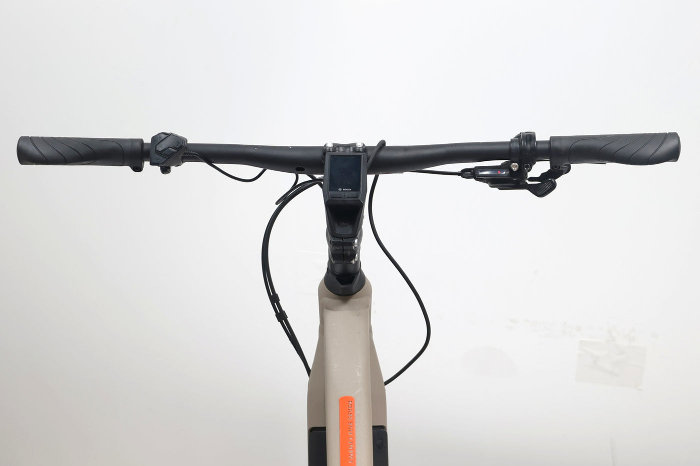 BMC 257 AL AMP TWO ST T.S 2023