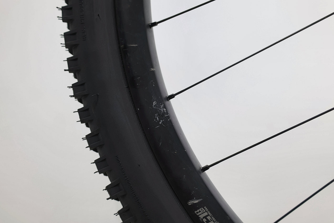 YT DECOY CF Pro Race 2019 T.L