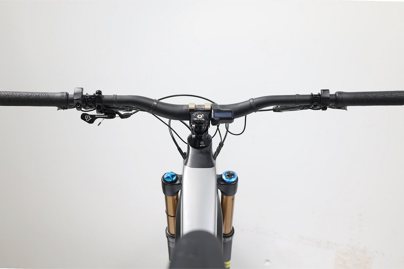 YT DECOY CF Pro Race 2019 T.L