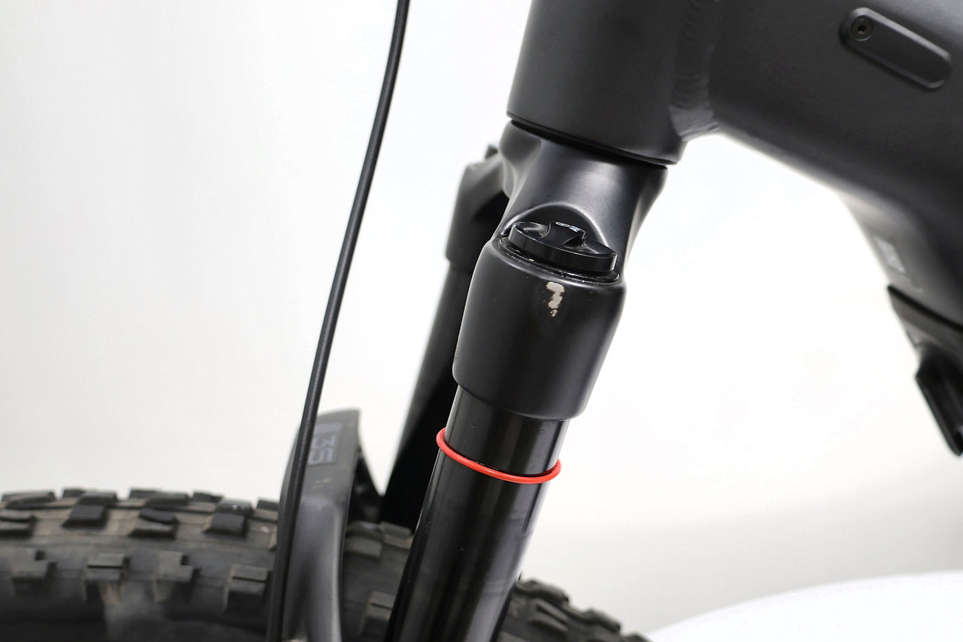 FOCUS Thron² 6.8 2023 T.XL