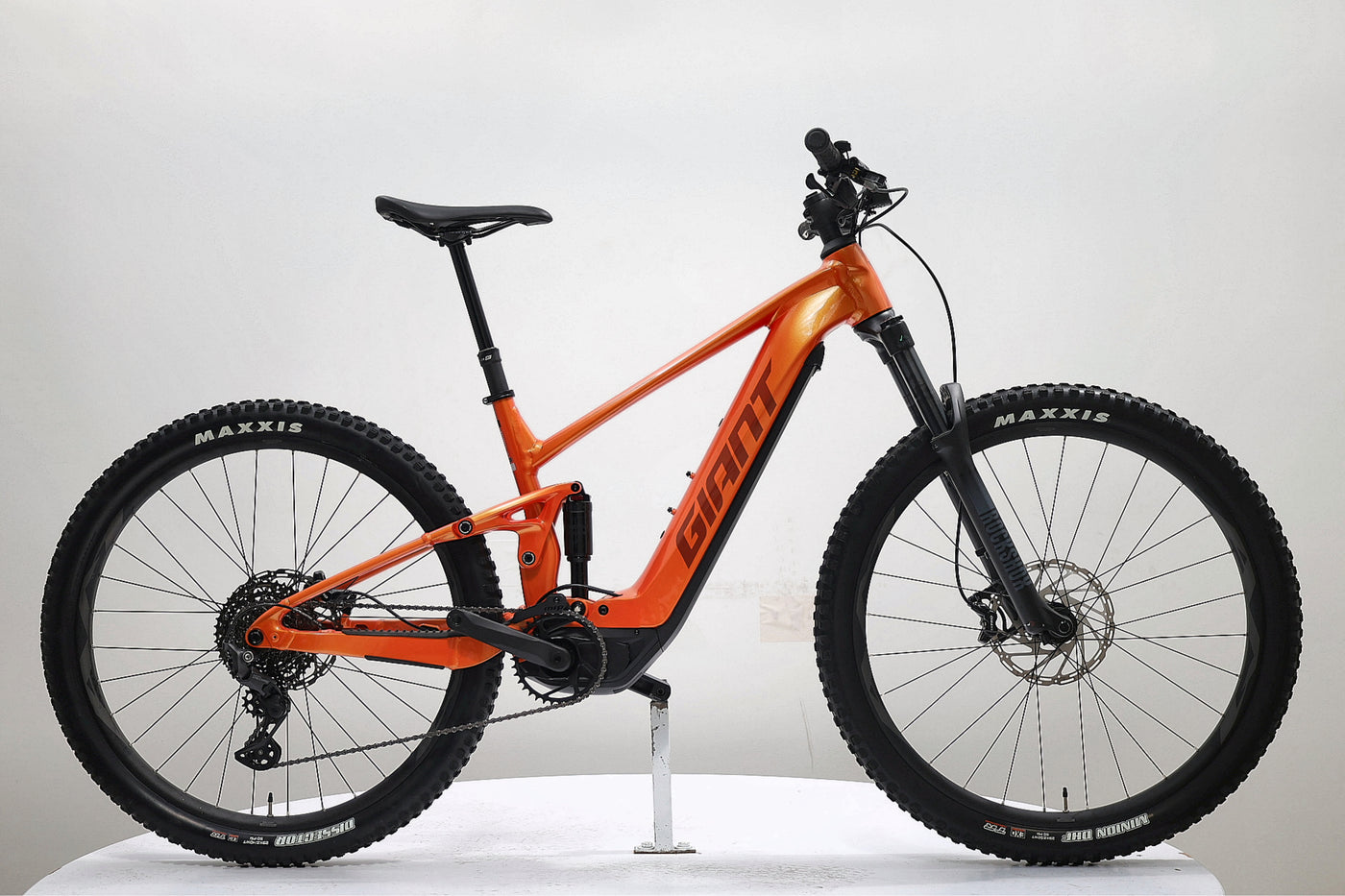 GIANT Stance E+ 1 2024 T.M