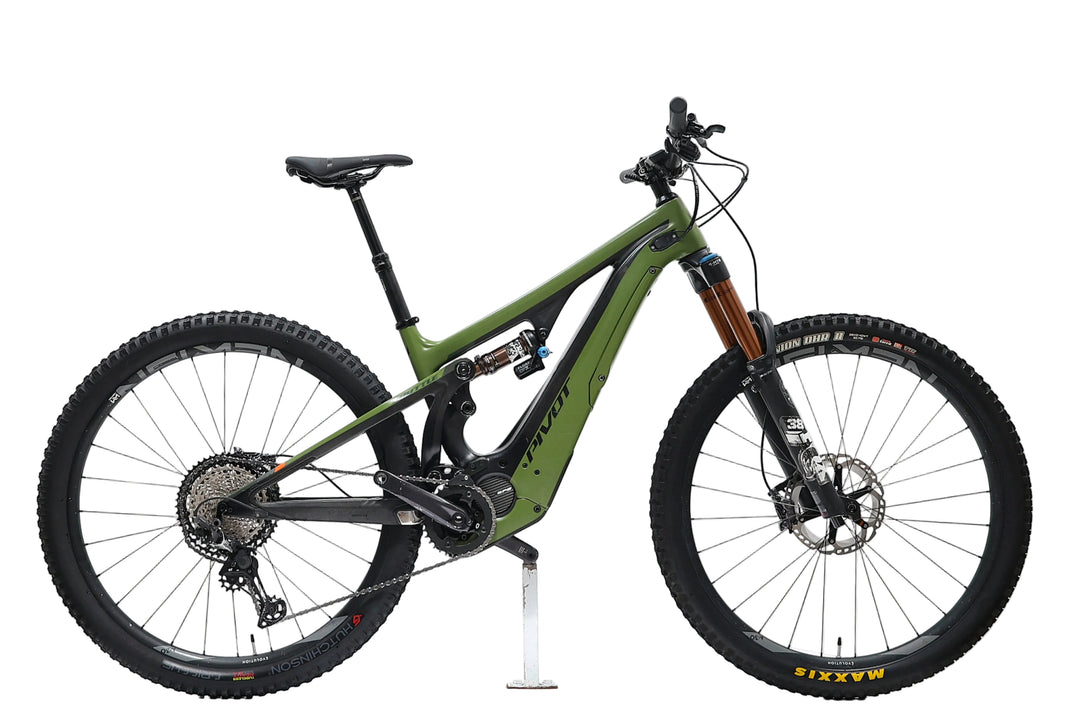 PIVOT Shuttle Team Edition 726Wh 2022 T.S