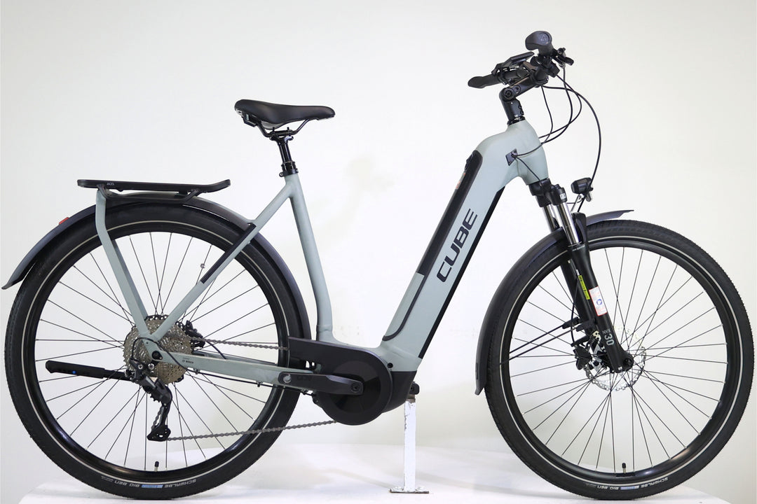 CUBE Kathmandu Hybrid One 625 2023 T.58 254290