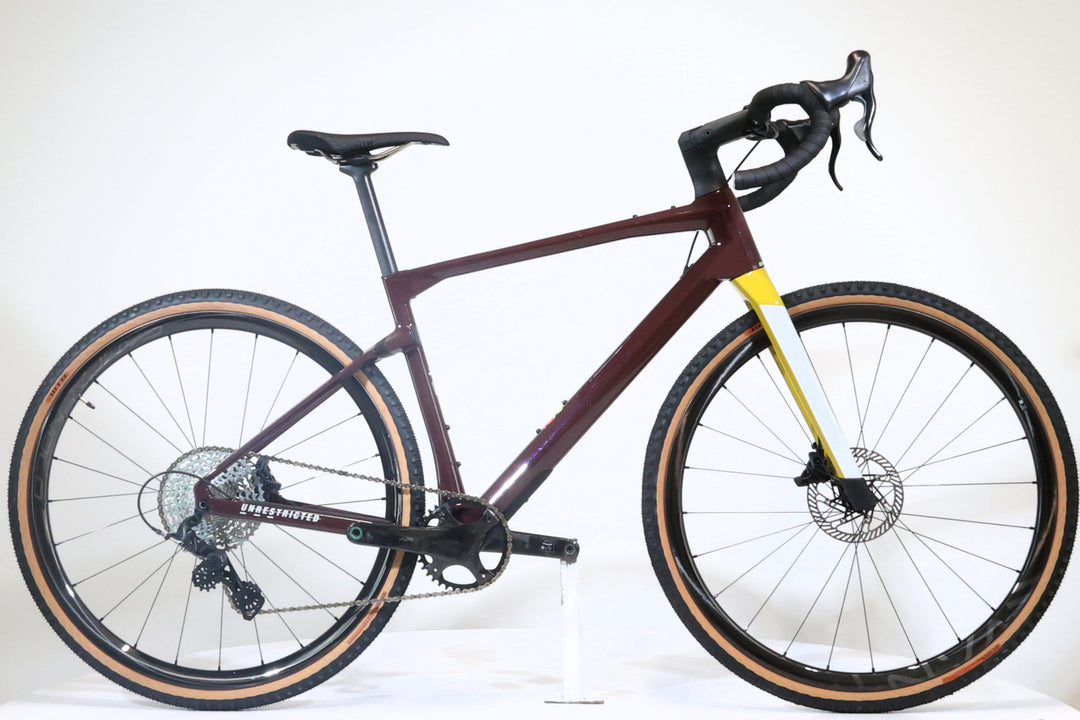 BMC URS 01 Three 2023 T.M