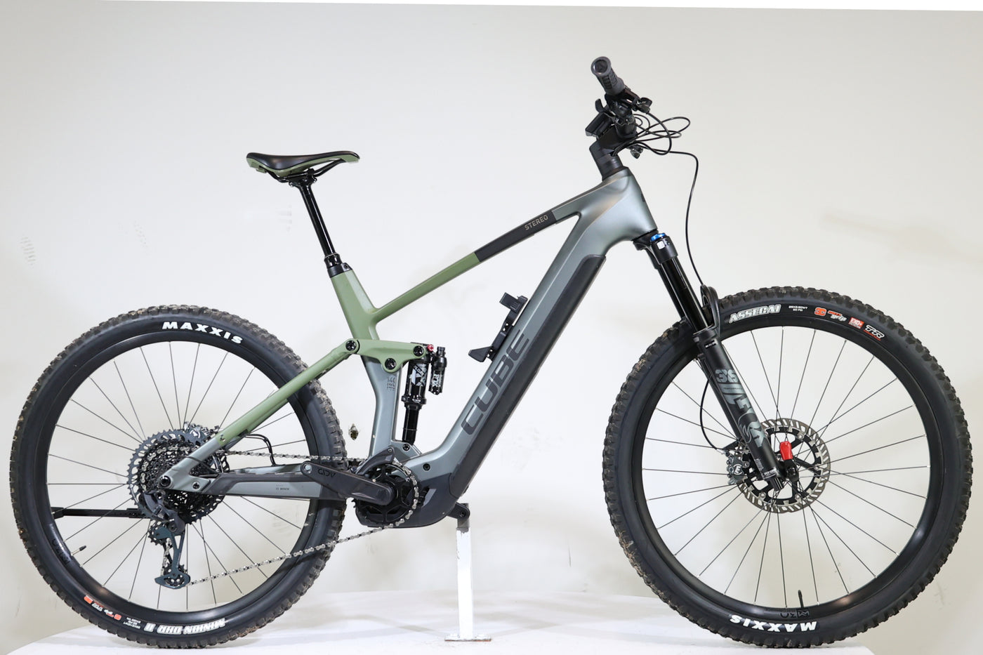 CUBE Stereo Hybrid 140 HPC 2024 T.XL 250358