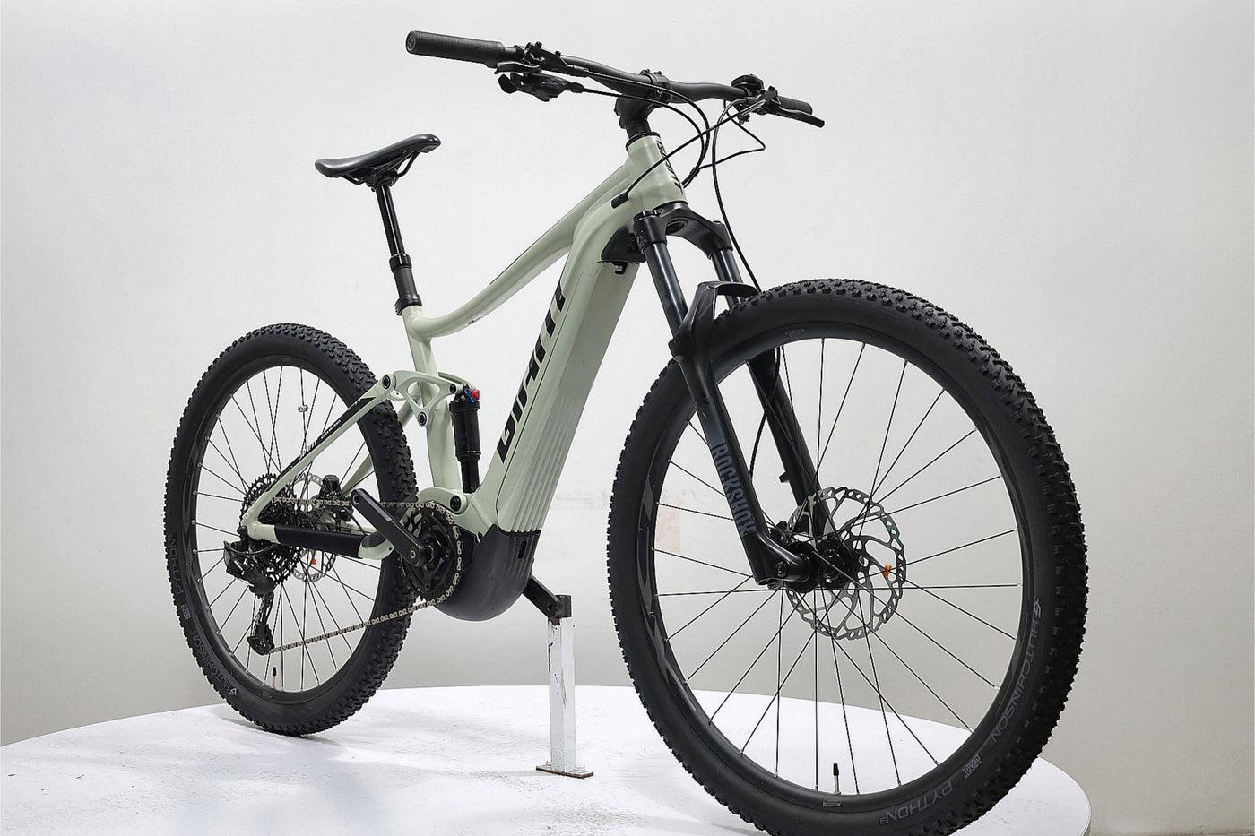 GIANT Stance E+ 1 2021 T.M