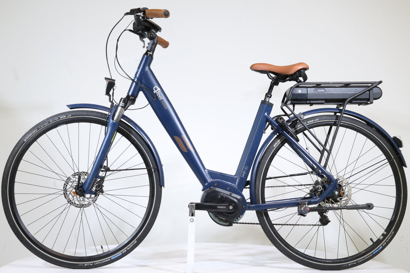 VTC Electrique O2Feel Swan Di2 Alfine 8 Occasion Reconditionné - Mint Bikes