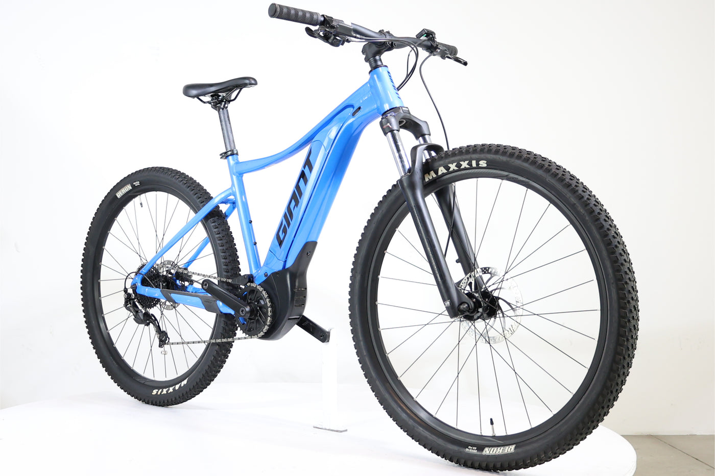 Giant Talon E+2 Metallic Blue 2024 T.M 281kms 496wh 98% 246333