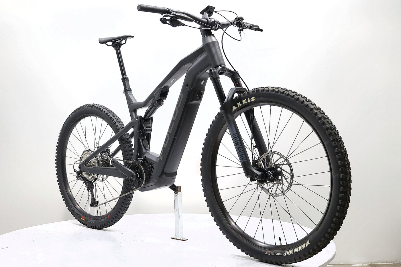 FOCUS Thron² 6.8 2023 T.XL