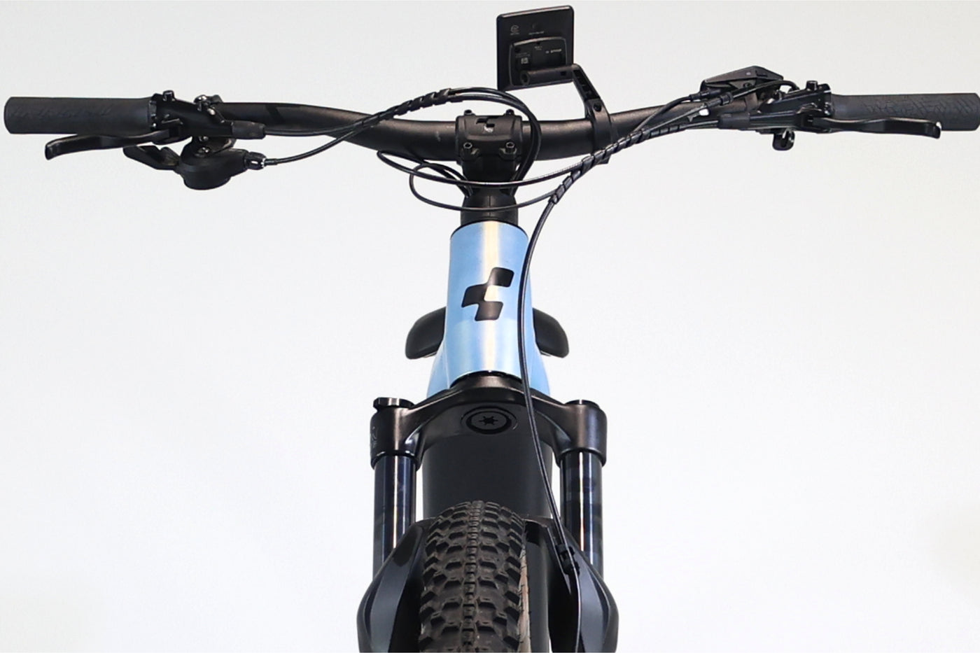 Cube Stereo Hybrid 120 Pro 750 2023 T.M 253596