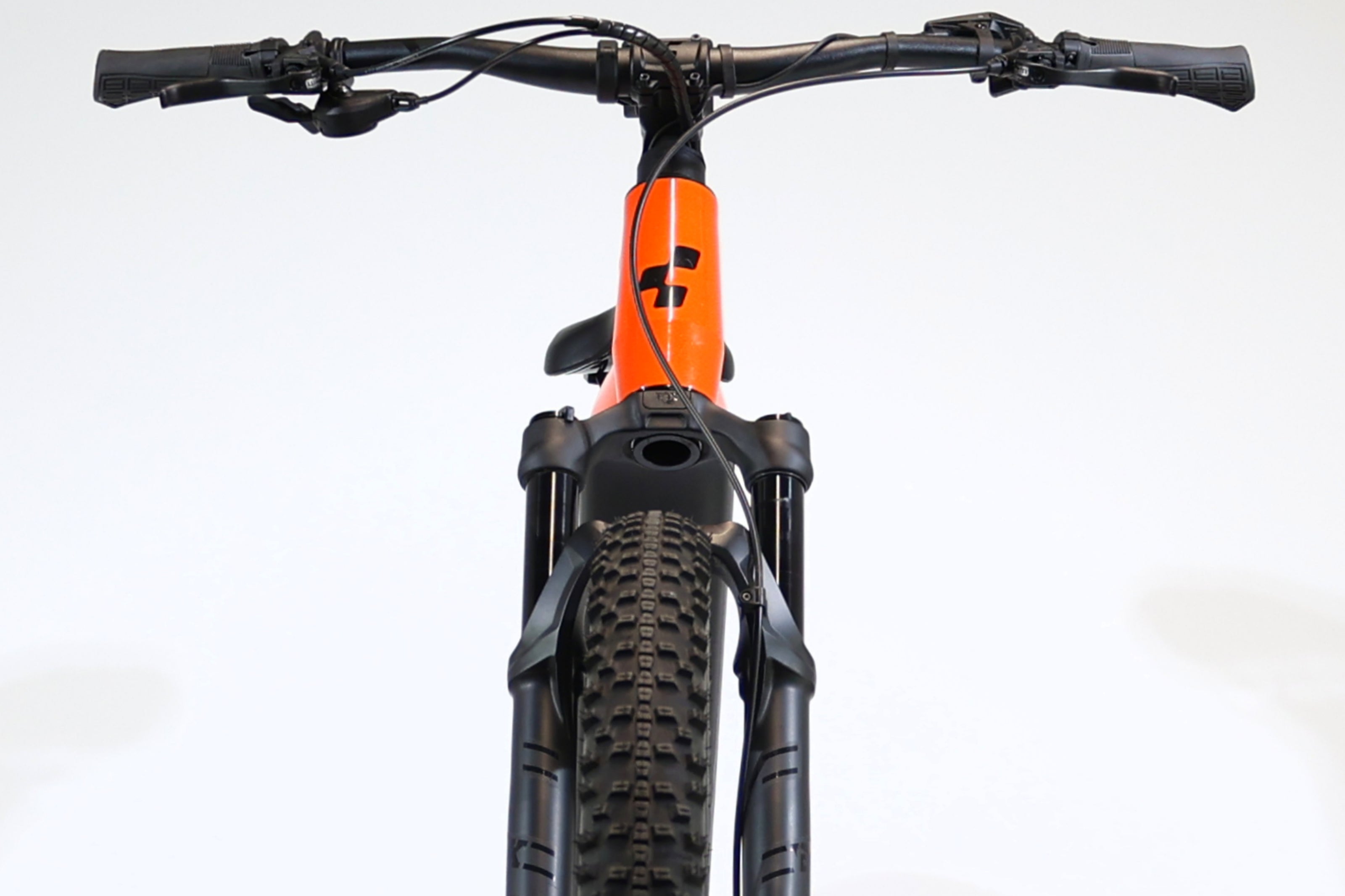 VTTAE CUBE Stereo Hybrid 120 Race 750 Occasion Reconditionné