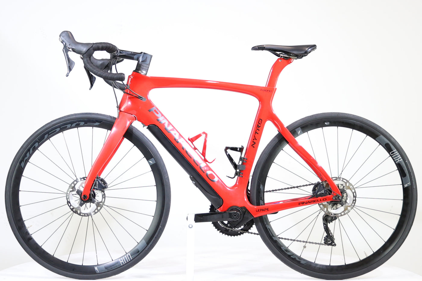 Pinarello Velotech Pinarello Nytro Essai PINARELLO NYTRO ROAD E9