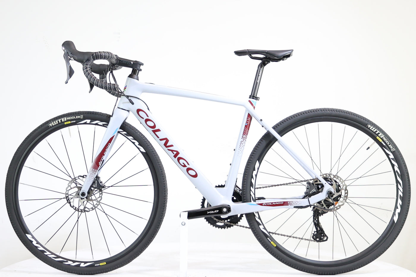 COLNAGO E-Gravel 810 2023 taille 49 246628 246627