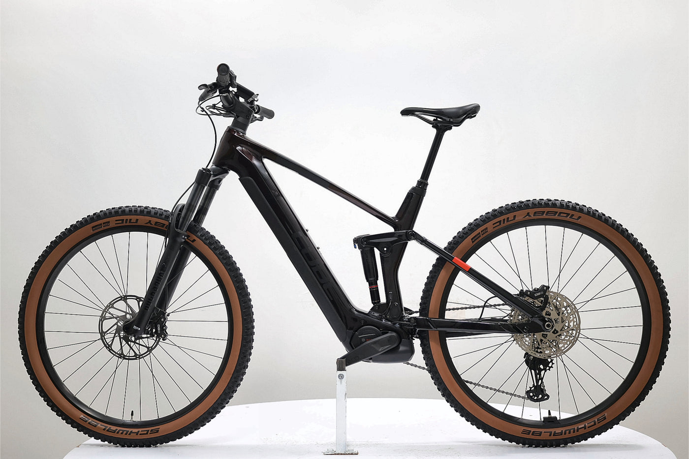 CUBE Stereo Hybrid 140 HPC Race 750 2024 T.L