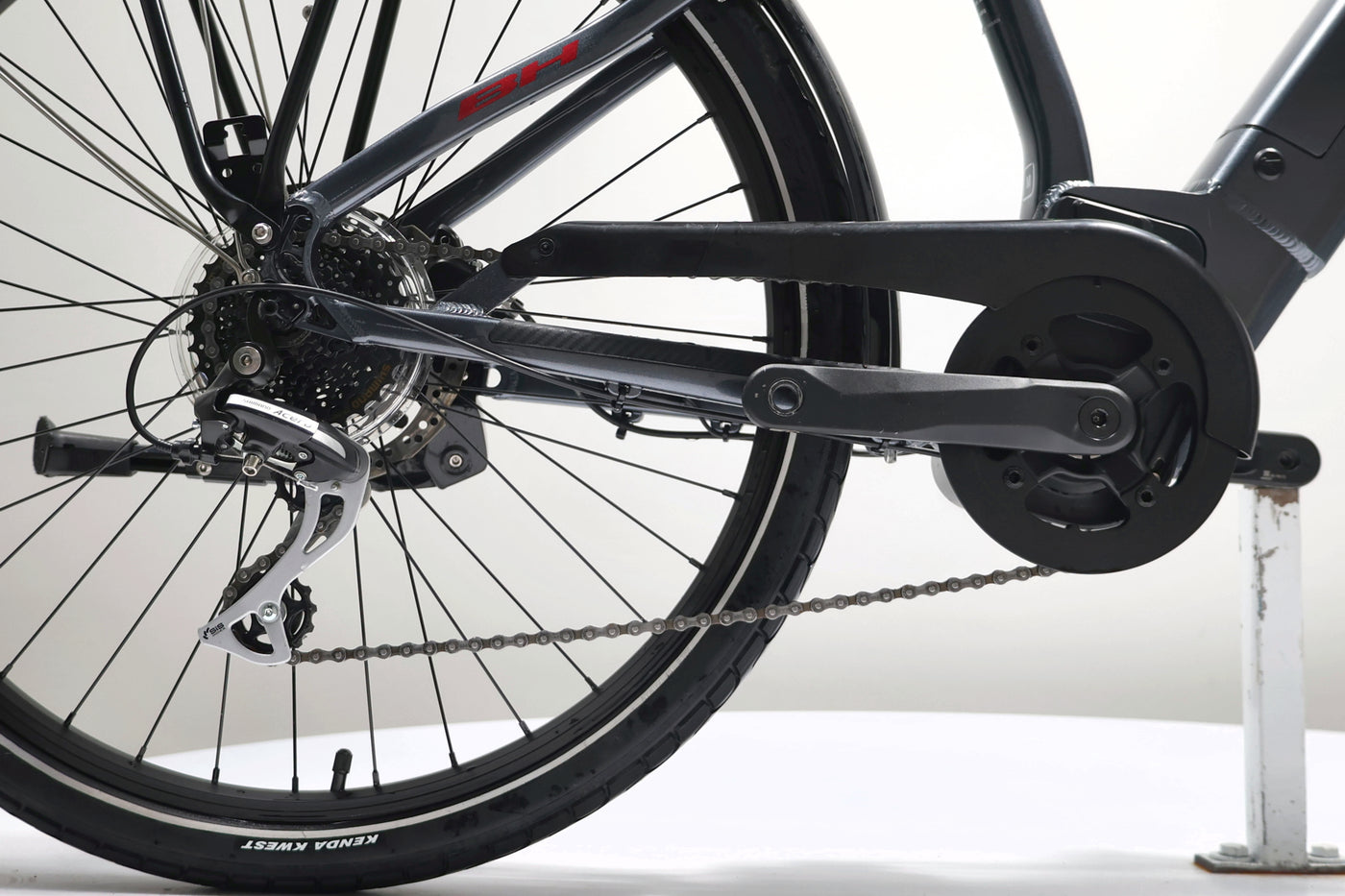 Bh Atom Street 2023 T.M