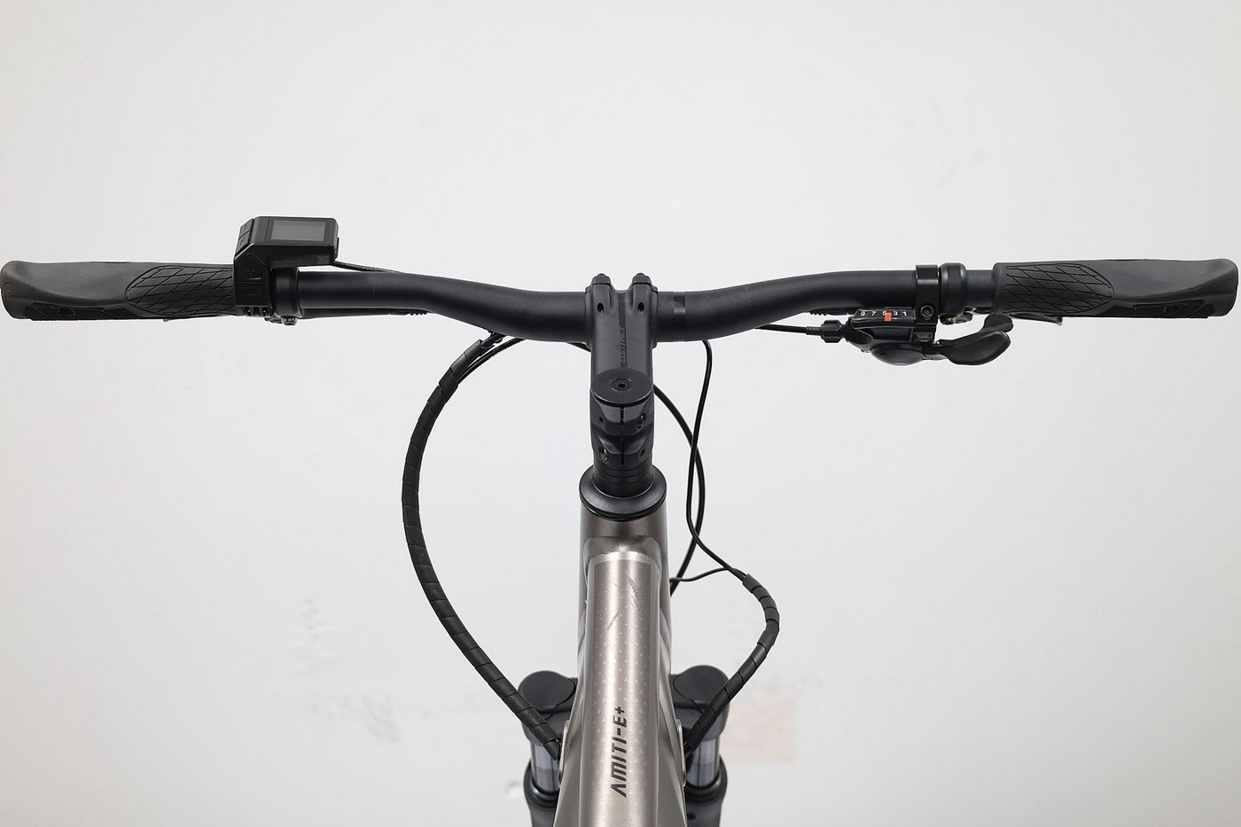 LIV Amiti E+3 2022 T.L