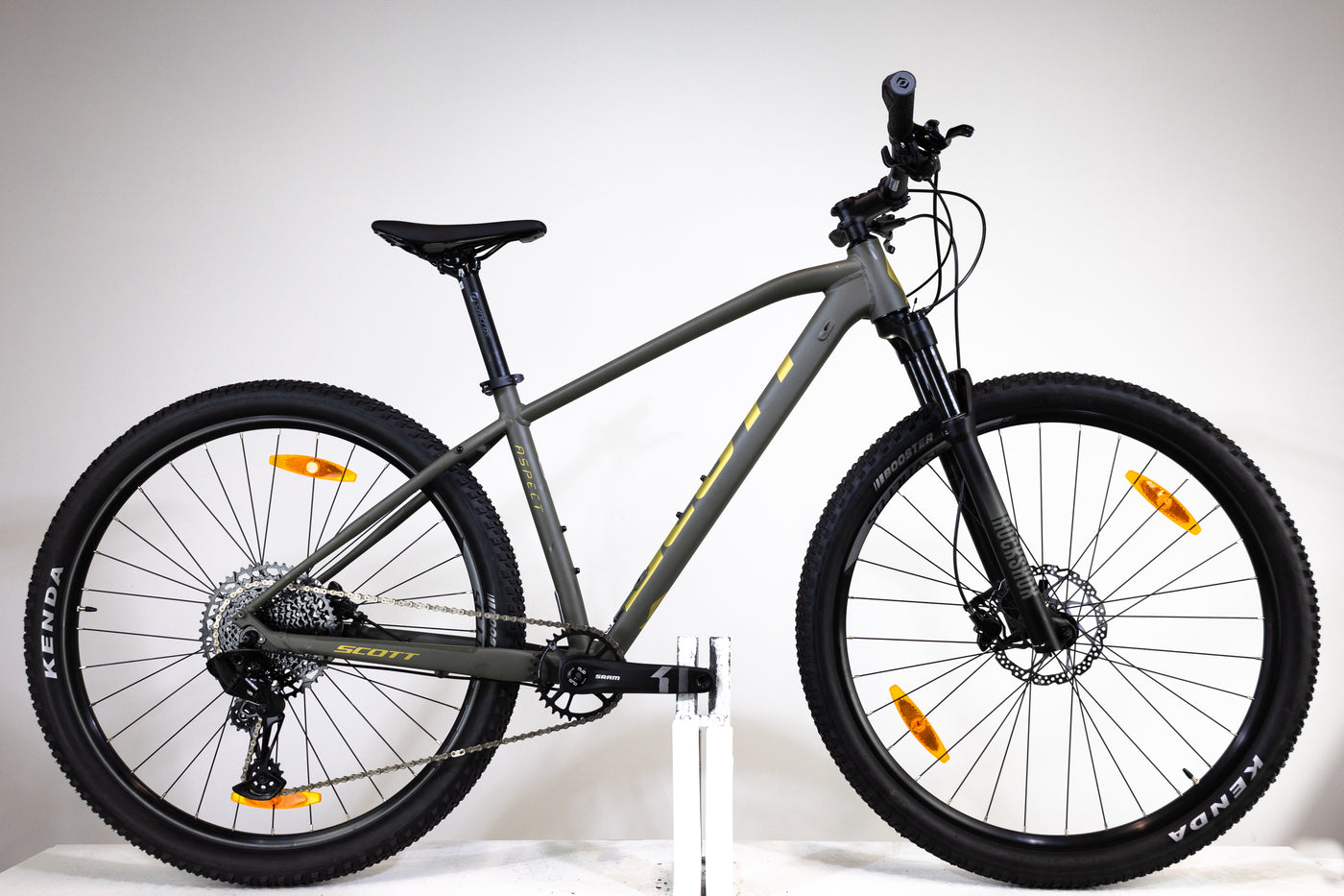 Vélo Scott Aspect 910 2021 Cross Country Vtt Scott Mono Plateau