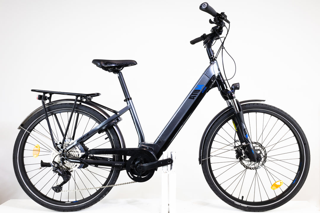 BH Atom Street Pro 2023 M 2243