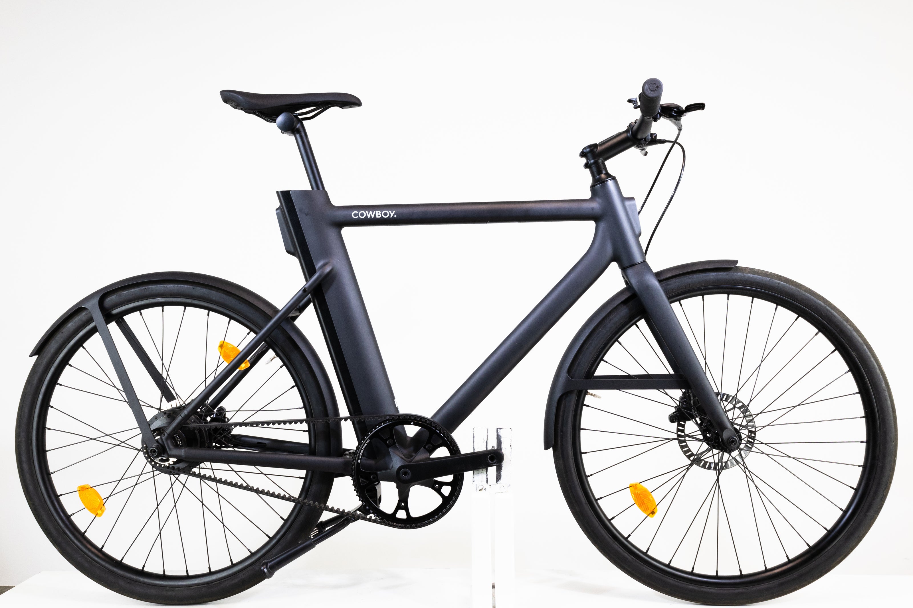 Vélo urbain électrique Cowboy Occasion Reconditionné MINT Bikes