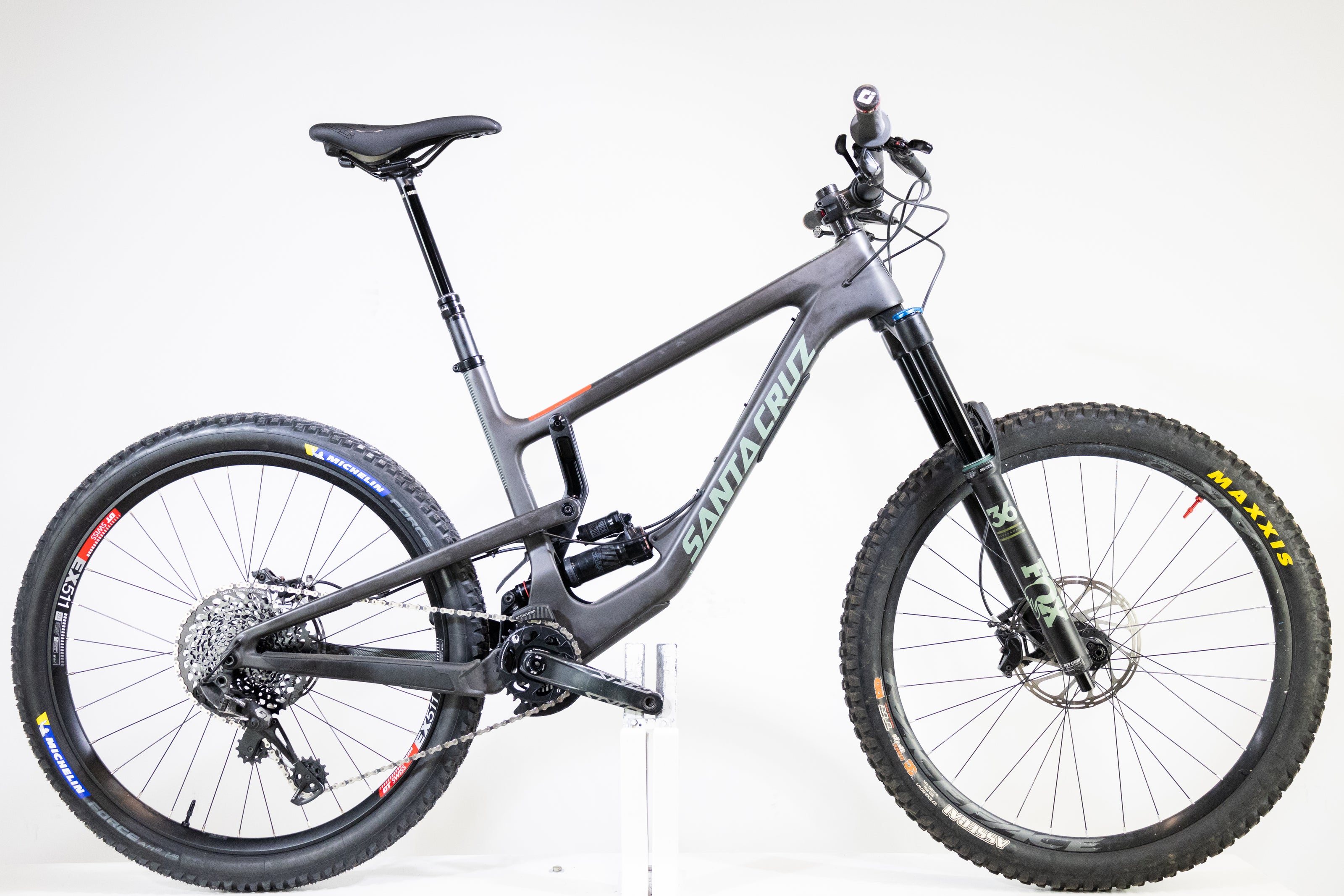 Mountain Bike Santa Cruz Nomad Occasion Santa Cruz Nomad CC Coil