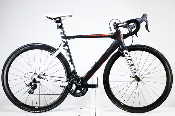 GIANT プロペルアドバンスドSL3 2014年式 フルカーボン GIANT Propel Advanced SL 3 Route Occasion Reconditionné - Mint Bikes