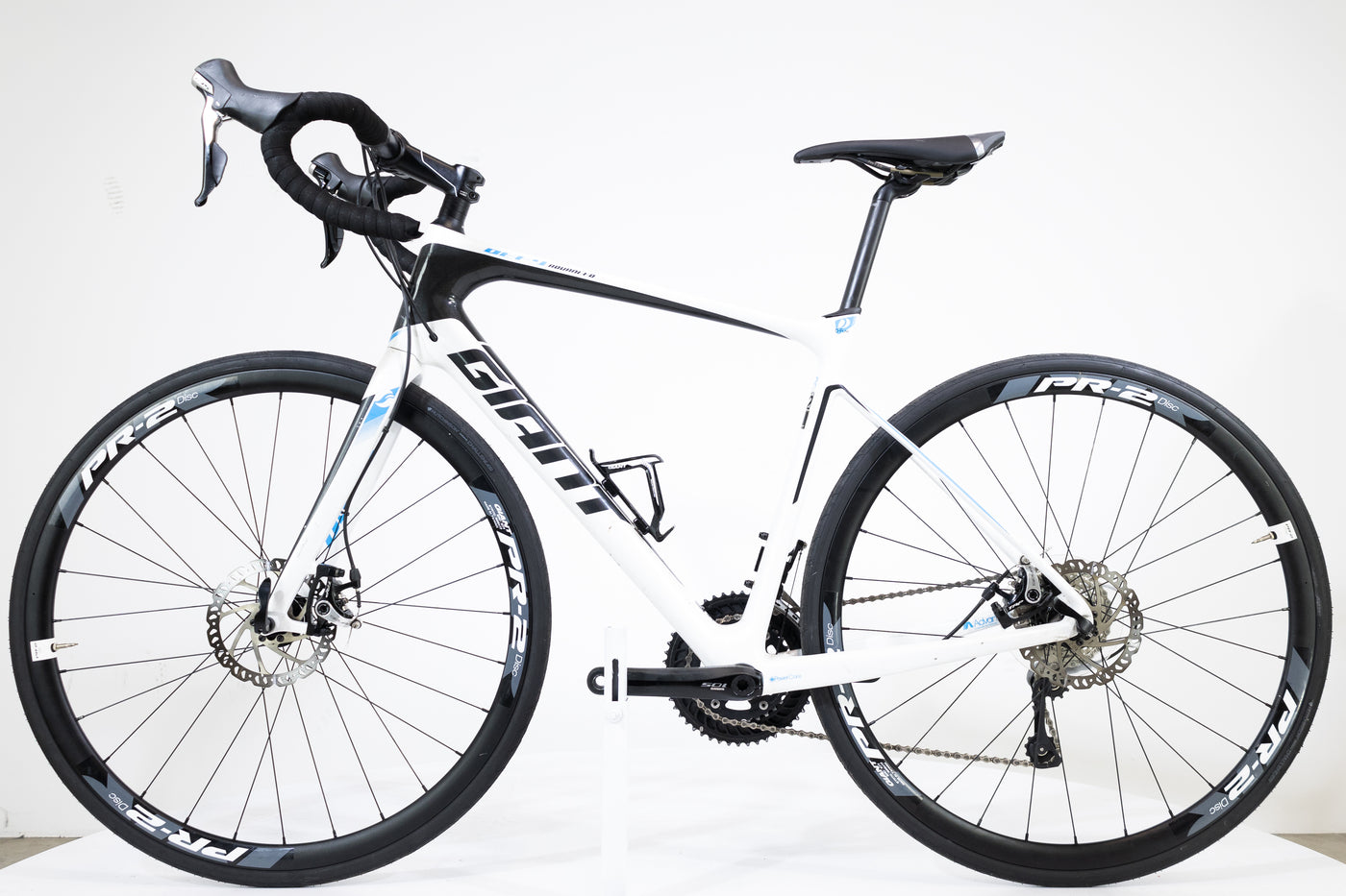 Giant Defy Advanced 2 2016 T.M 2711