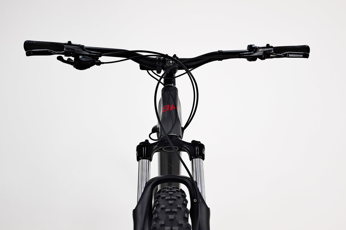 BH Atom 29 2024 - Vélo Vtt Électrique | 15 jours pour essayer - Vélos BH Atom 29 2024 - Vélo Vtt Électrique | 15 jours pour essayer - Vélos