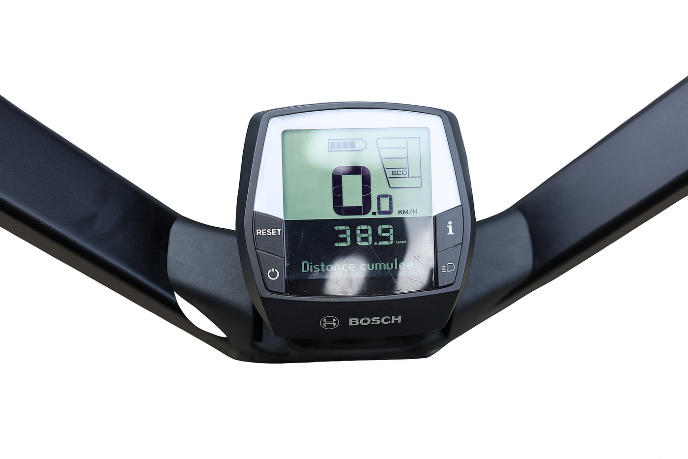 MOUSTACHE Lundi 20 Cargo 5 2022 T.39