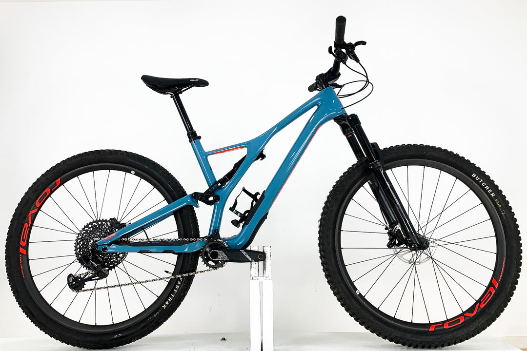 VTT SPECIALIZED Stumpjumper Expert Carbon 29 Occasion Reconditionne MINT Bikes