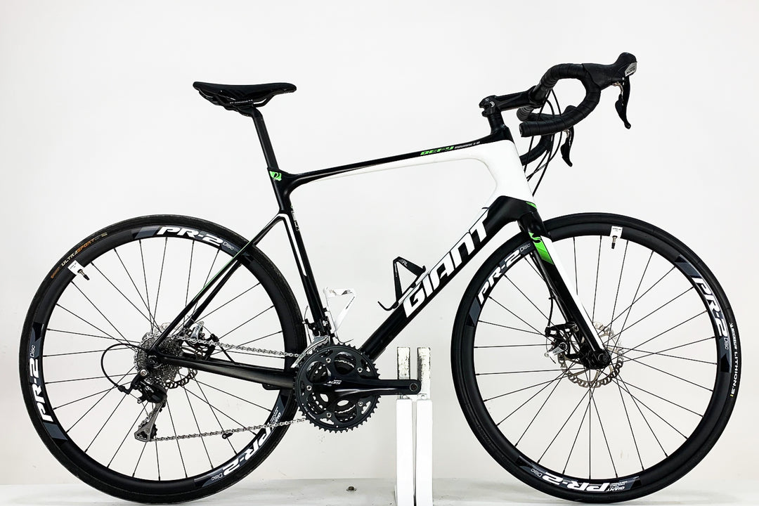 GIANT Defy Advanced 2 2015 L