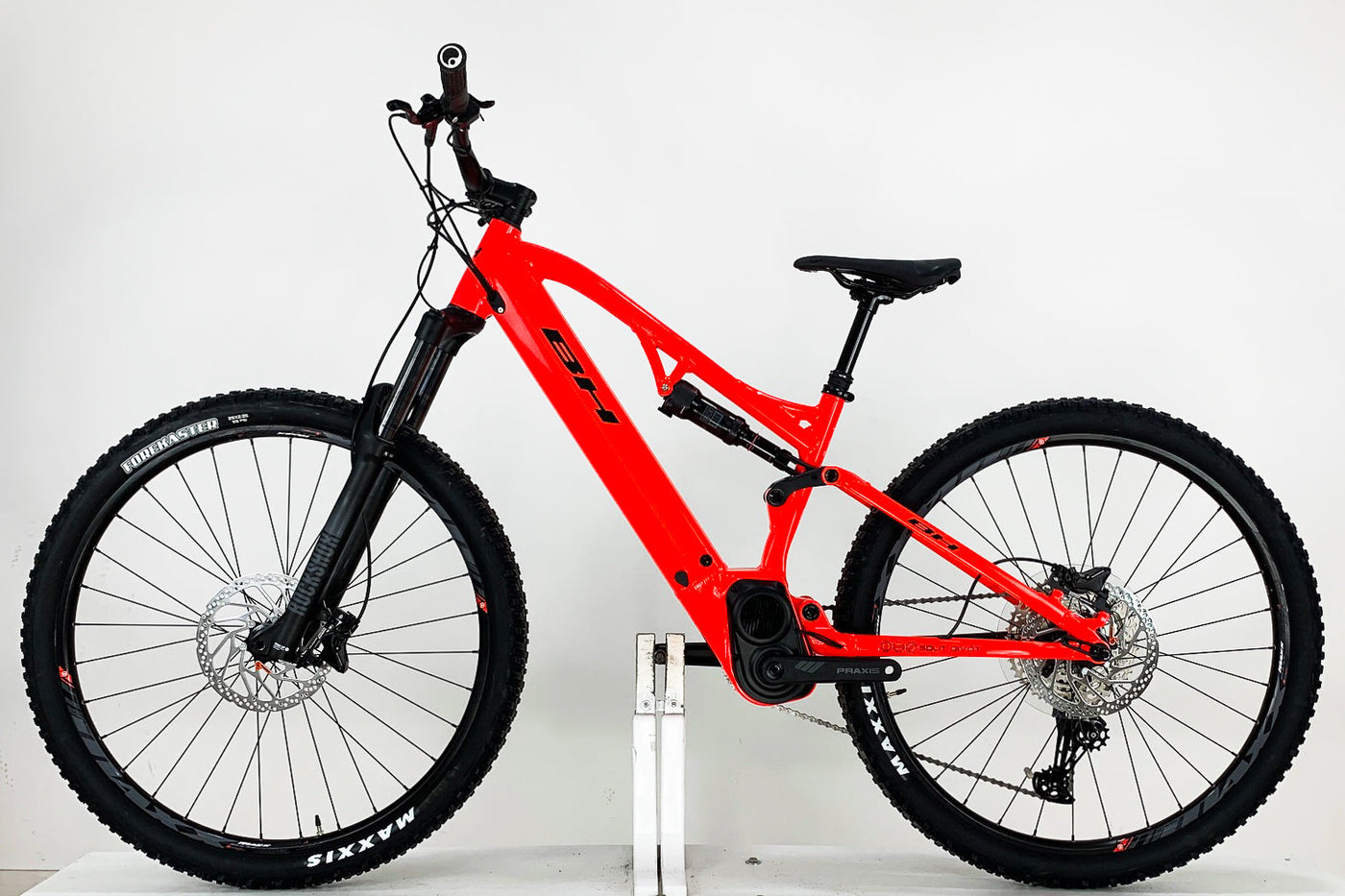 BH Atom Lynx 8.1 2023 S