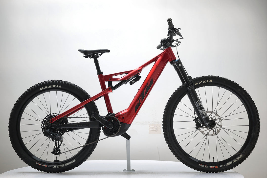 KTM MACINA KAPOHO 7971 2023 T.M