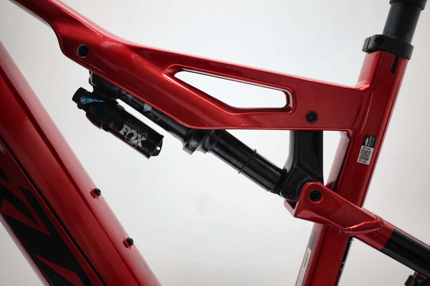 KTM MACINA KAPOHO 7971 2023 T.L