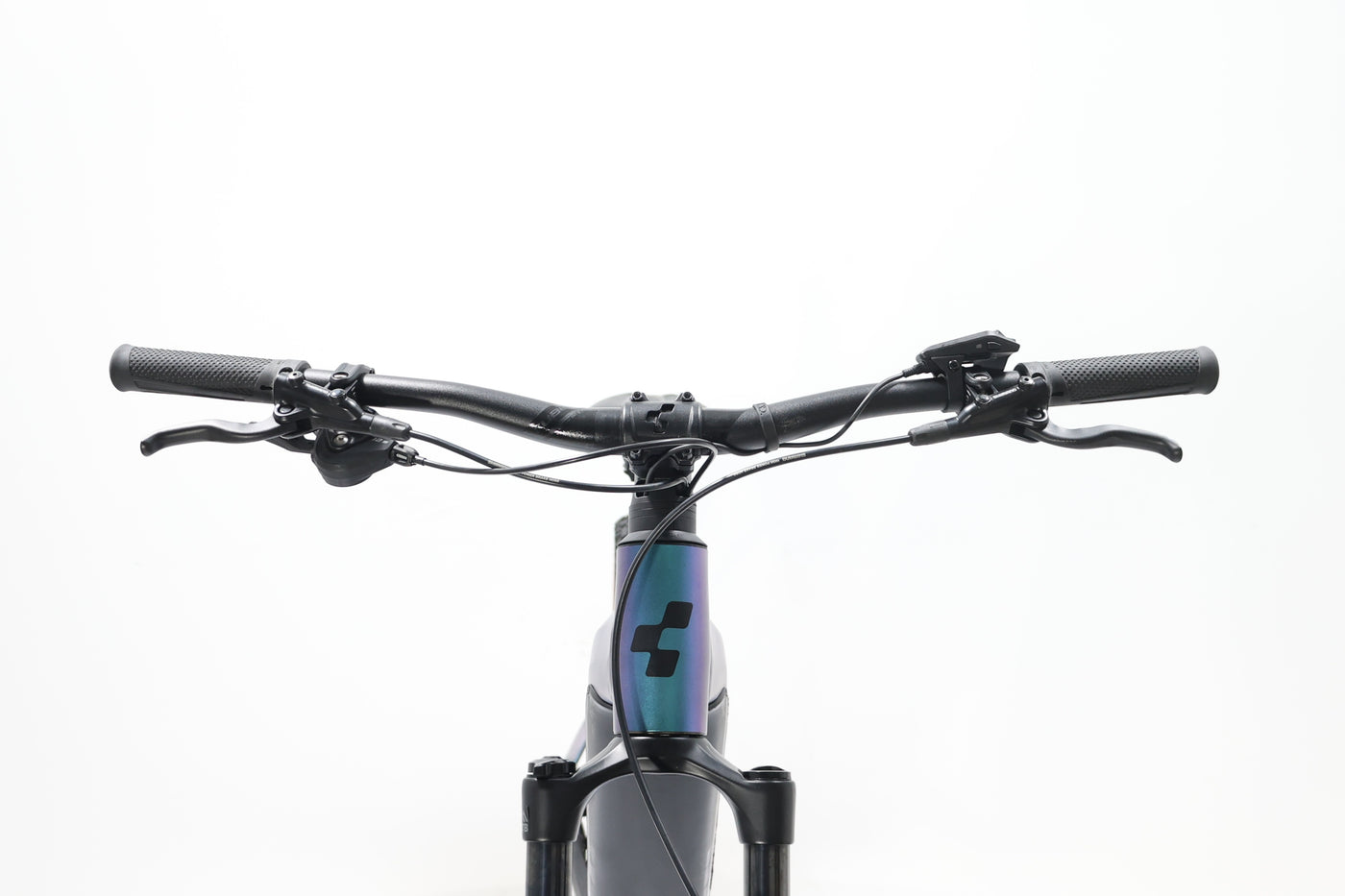 CUBE Reaction Hybrid Race 750 2023 T.L