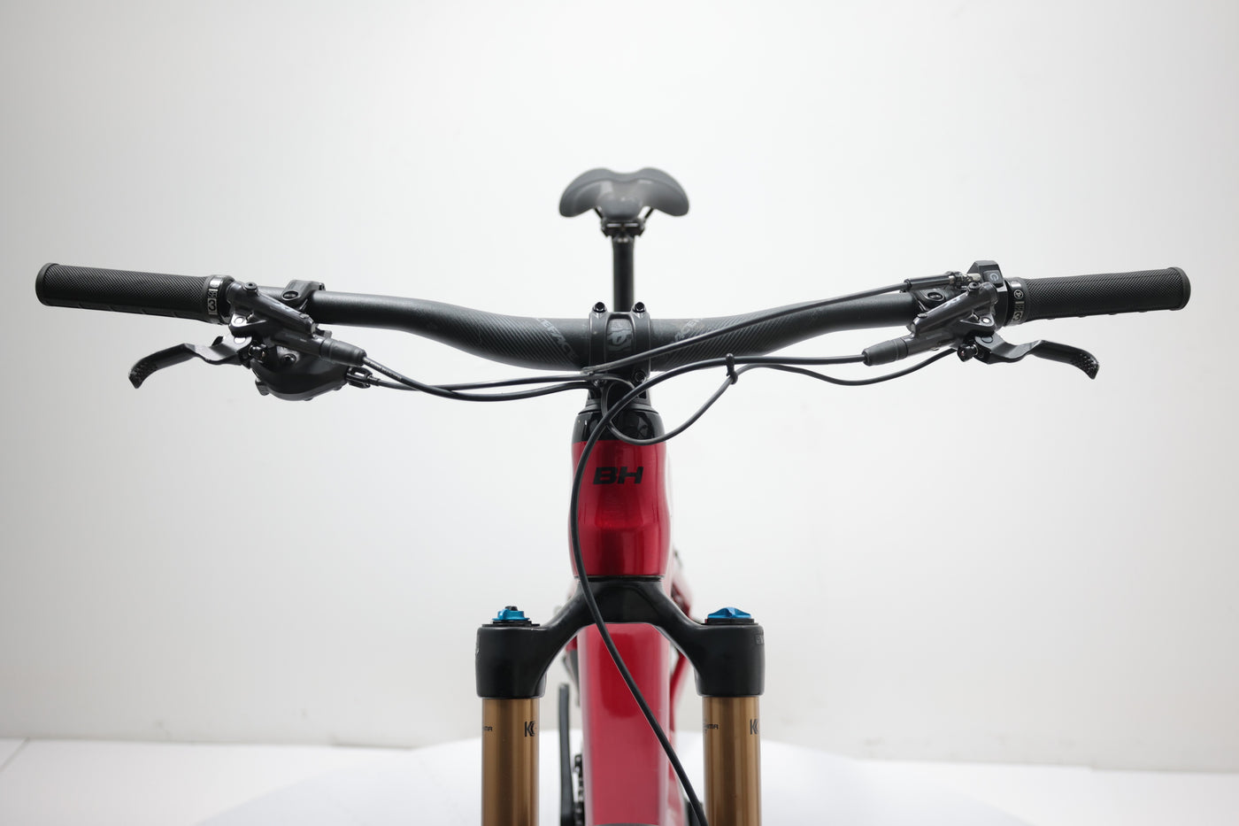 BH AtomX Lynx Carbon Pro 9.9 2023 T.L