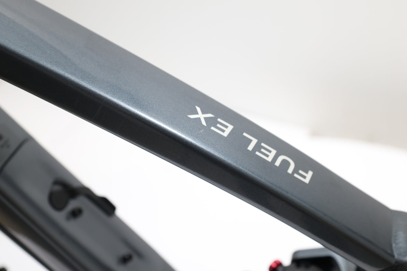 TREK FUEL EX 8 2023 T.L