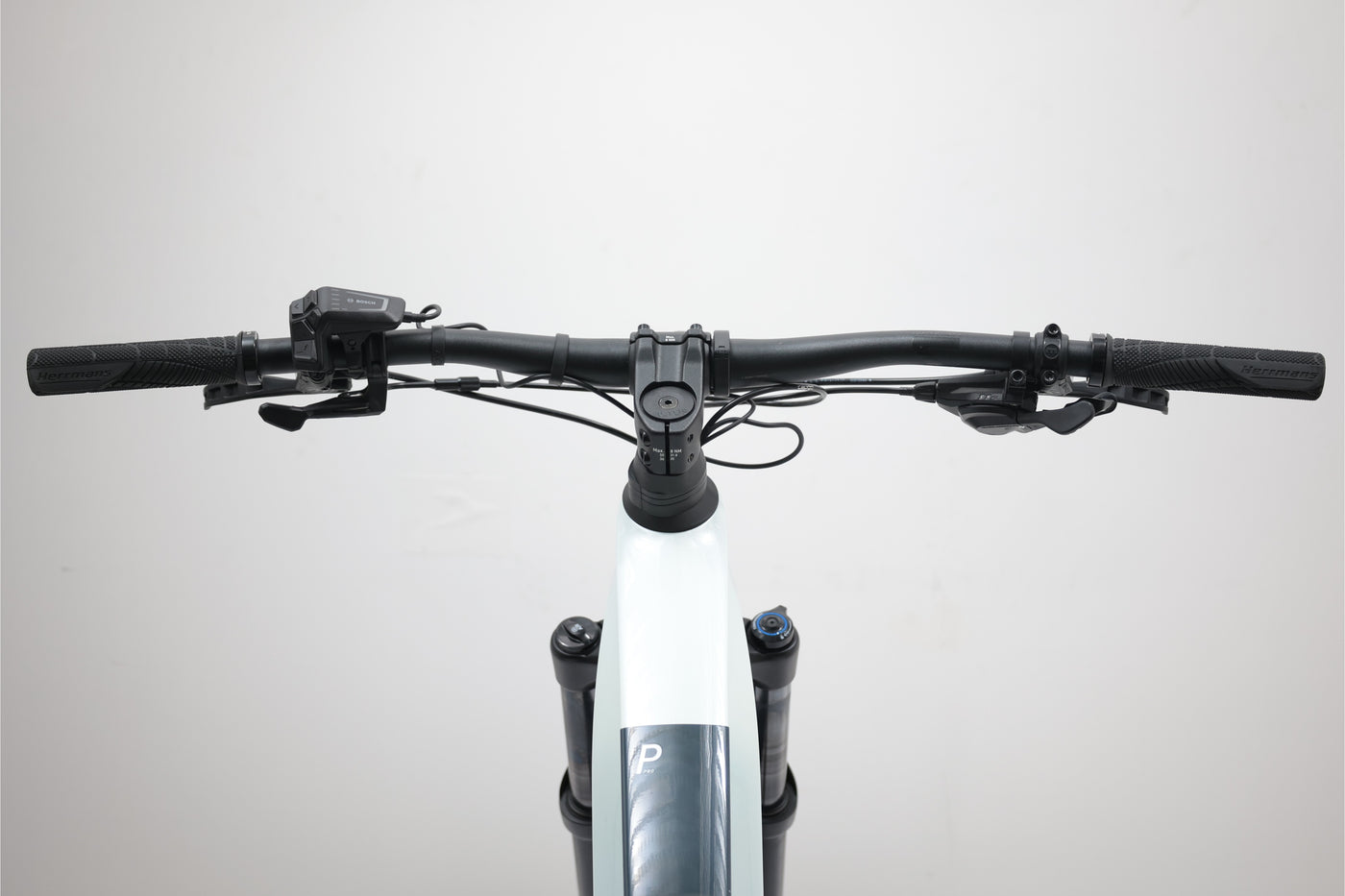 CUBE Stereo Hybrid 140 HPC Pro 750 2024 T.S