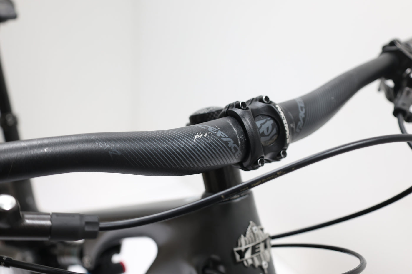 YETI SB130 C-SERIES 2020 T.M