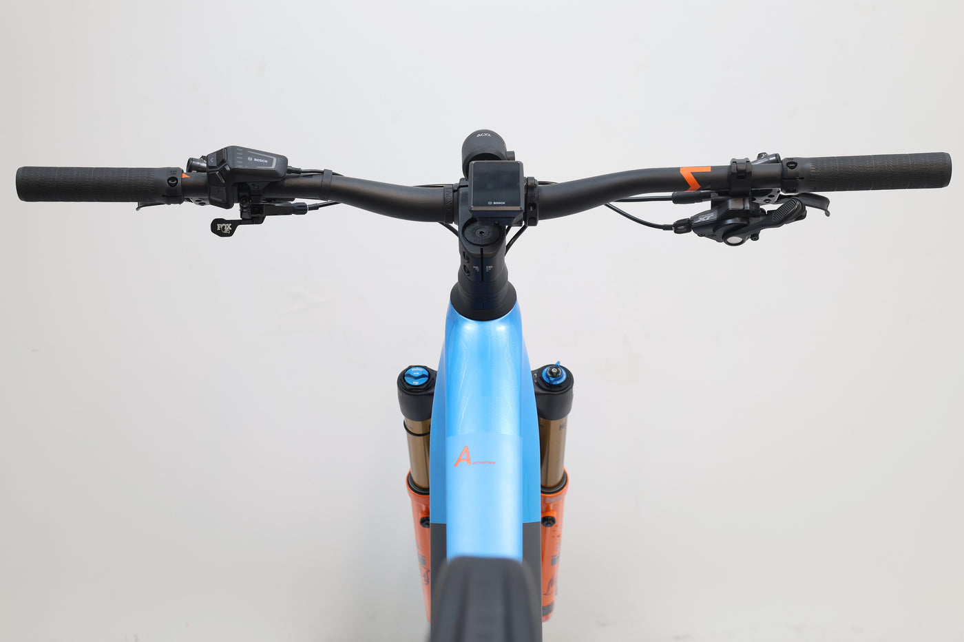 CUBE Stereo Hybrid 140 HPC Actionteam 750 2024 T.M