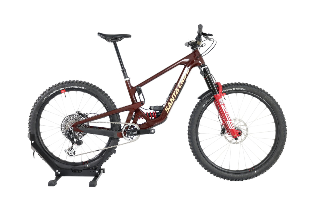 SANTA CRUZ Bronson CC Flight Attendant 2025 T.M