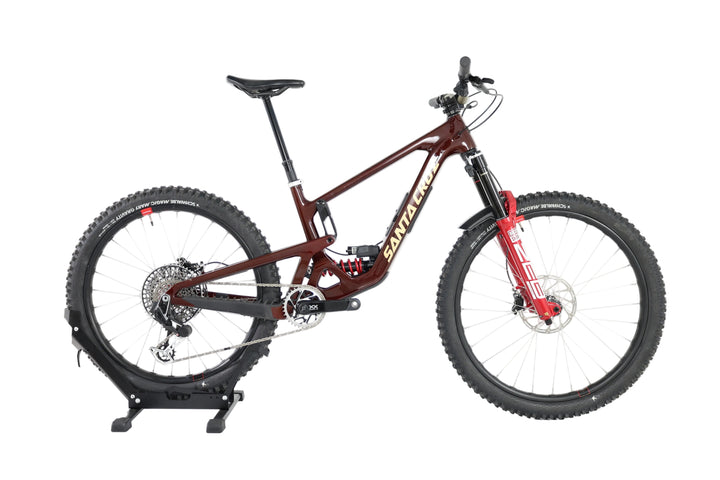 SANTA CRUZ Bronson CC Flight Attendant 2025 T.M