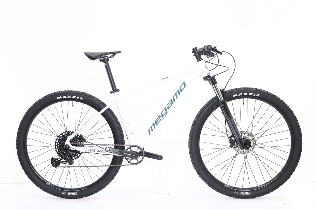 MEGAMO Natural Elite 15 2026