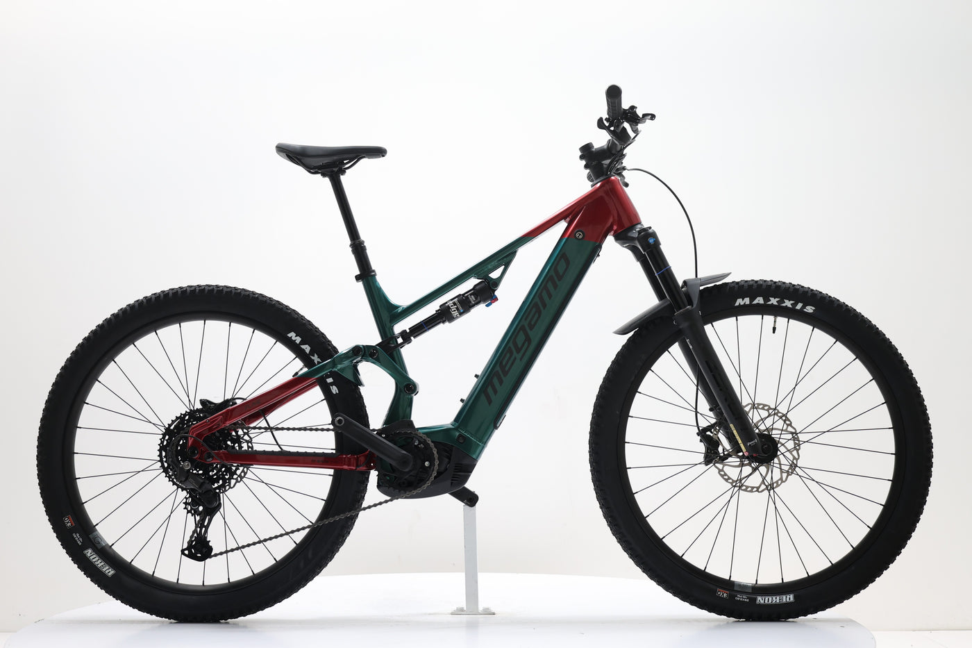 MEGAMO Flame AL 20 2025