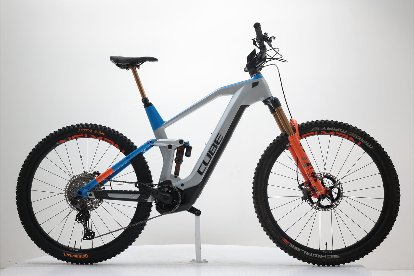CUBE Stereo Hybrid 140 HPC Actionteam 625 Kiox 2021 T.XL