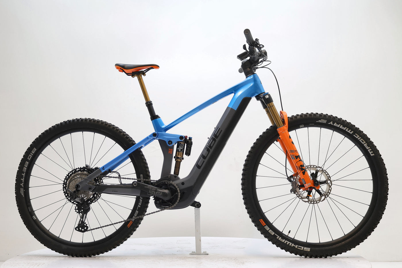 CUBE Stereo Hybrid 140 HPC Actionteam 750 2024 T.M
